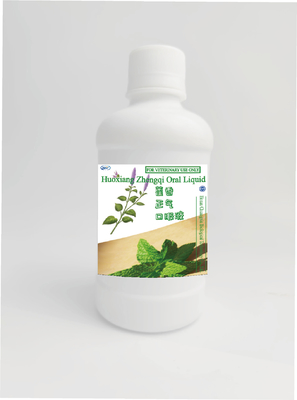 Roztwór doustny Medycyna Huoxiang Zhengqi Liquid (Ageratum-Liquid) Zapobieganie udarowi cieplnemu u bydła 250 ml